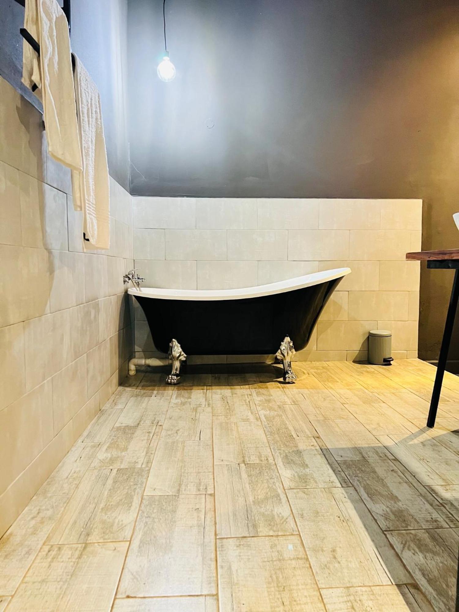 The Shed Venue & Boutique Hotel Lilongwe Exteriör bild